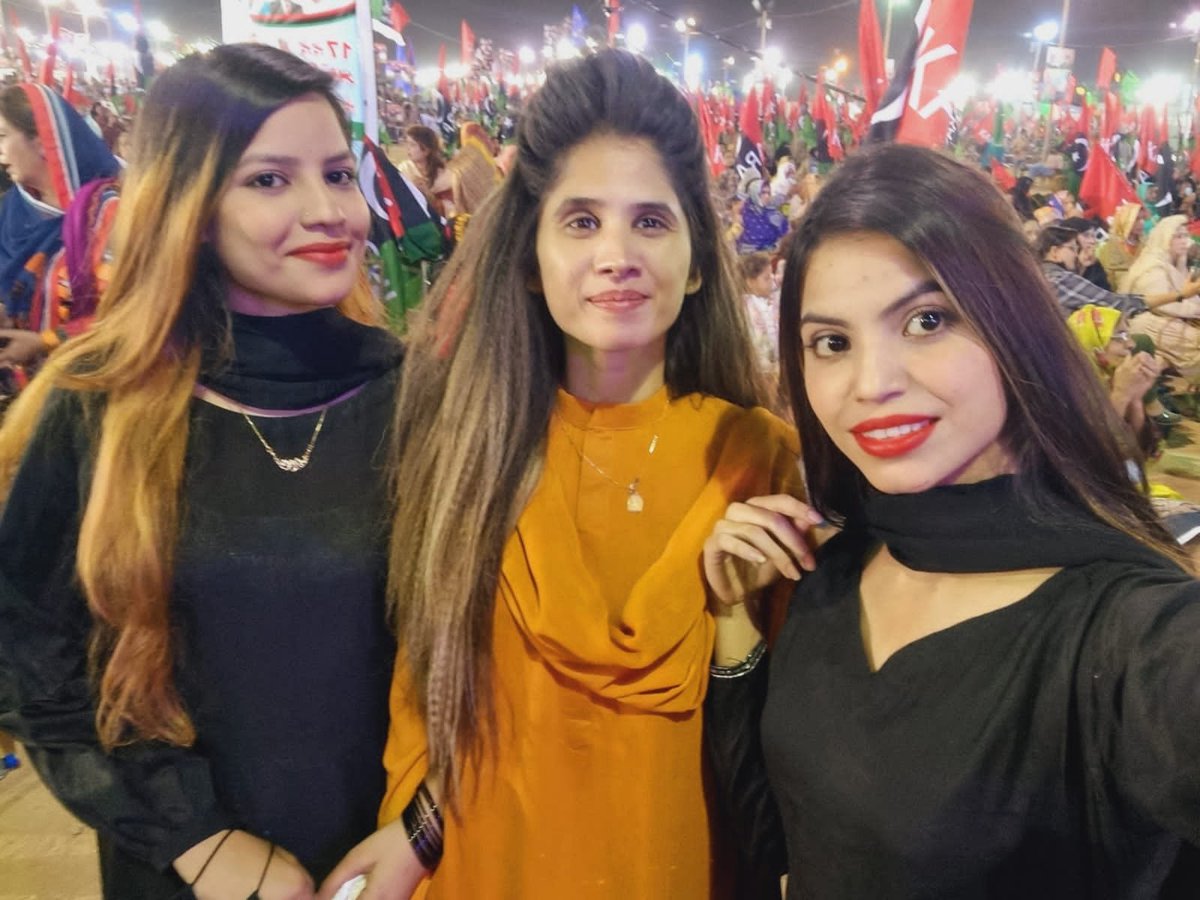 RimshaVilayat's tweet photo. #atjalsagah #ShuhadaEkarsaz with #VicePresident @RomaMatto @BBhuttoZardari @AseefaBZ @BakhtawarBZ @FaryalTalpurPk @AAliZardari @sherryrehman @ShaziaAttaMarri @ShahNafisa @NisarKhuhro_ @SaeedGhani1 @MuradAliShahPPP @murtazawahab1 @SyedNasirHShah @KhuhroNida @JavedNLaghari @ShoaibM https://t.co/WPRfhdr99f