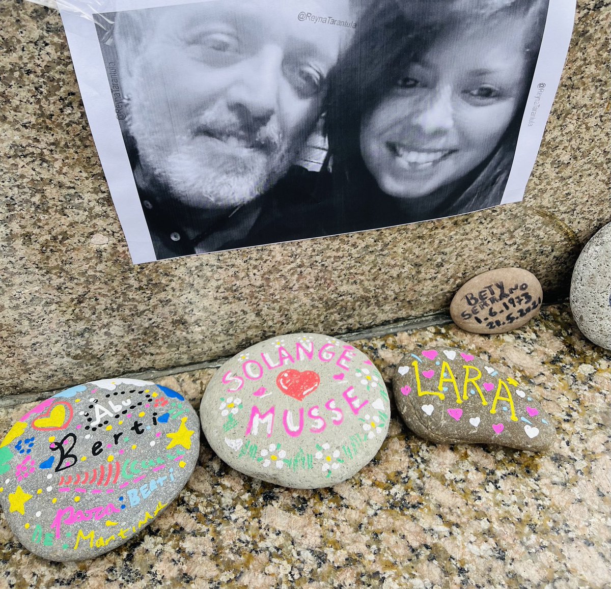 Las pintamos con mi hija!
Ellos las pisaron