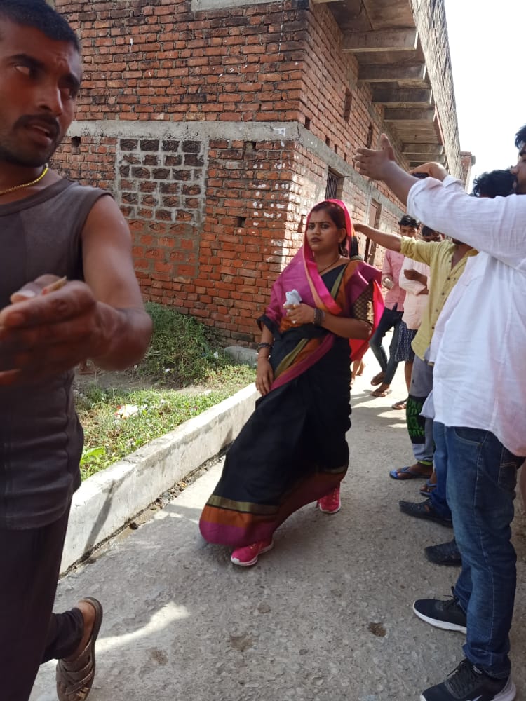 khushboo1singh's tweet image. Apne jila parsad chetra me