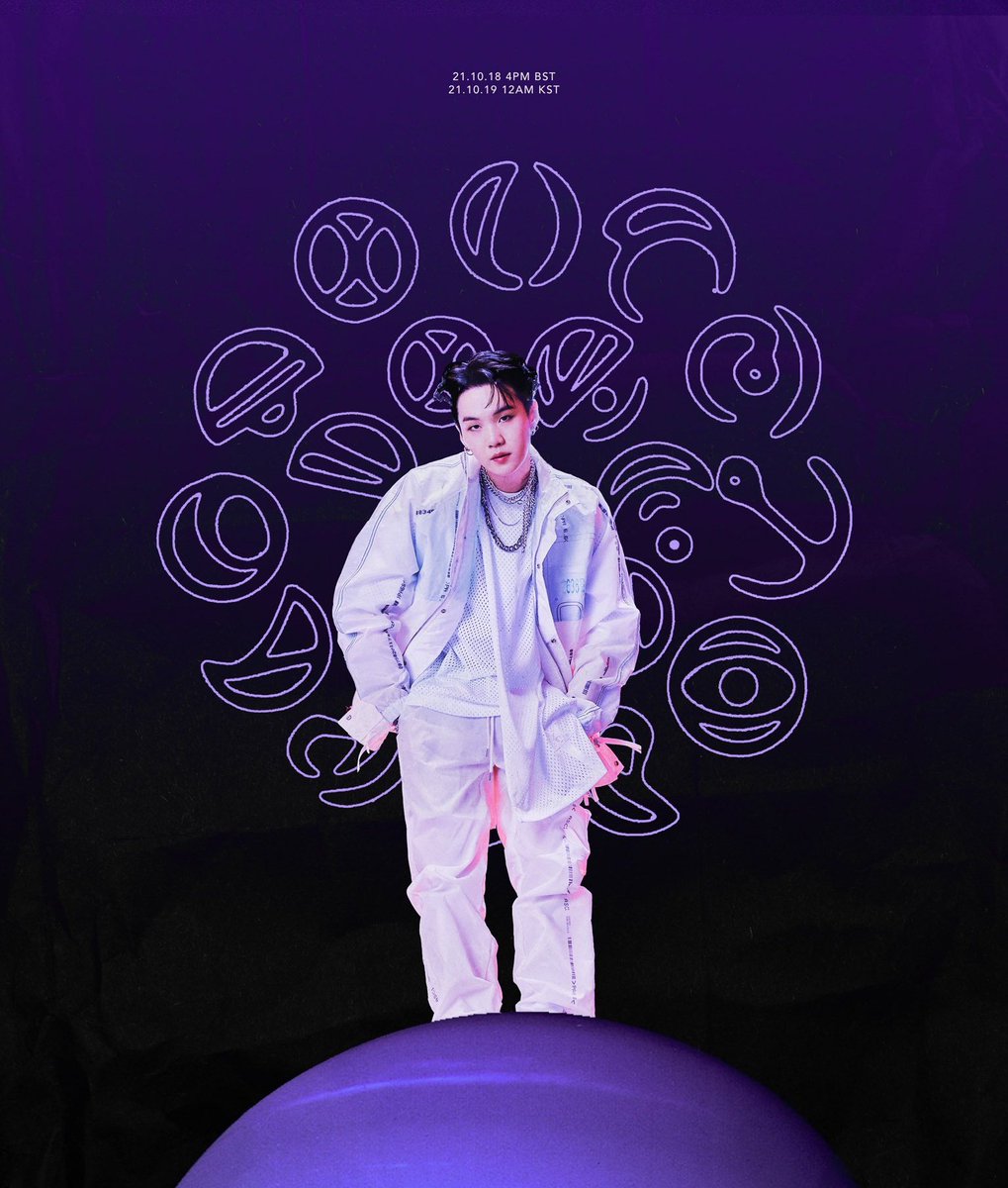 foolsforjk's tweet photo. subiré un hilo de playlist de  My Universe + suga's remix me dejan sus @? https://t.co/g99bpNz1i3