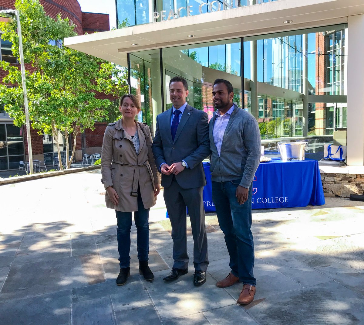 presbycollege's tweet photo. Today at the Greenville @peacecenter, President @mattvandenberg announced that PC will lean into its motto #WhileWeLiveWeServe with a challenge to high school seniors who are interested in making service their business. Read More » https://t.co/iOVYvUoqny
#PCInaugurationweek https://t.co/Ls31DsYqA4