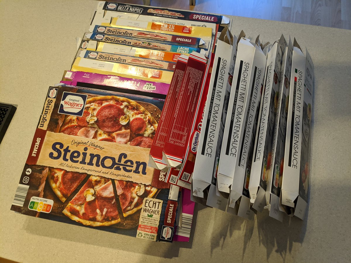 QueueFox tweet media