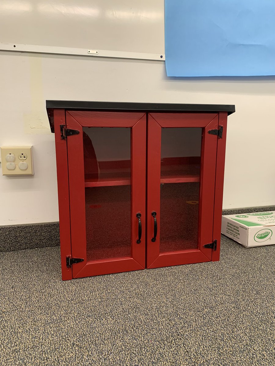 literacyparty's tweet photo. Our lending library is ready to be installed!! @LittleFreeLibra https://t.co/E4PH8yhqle