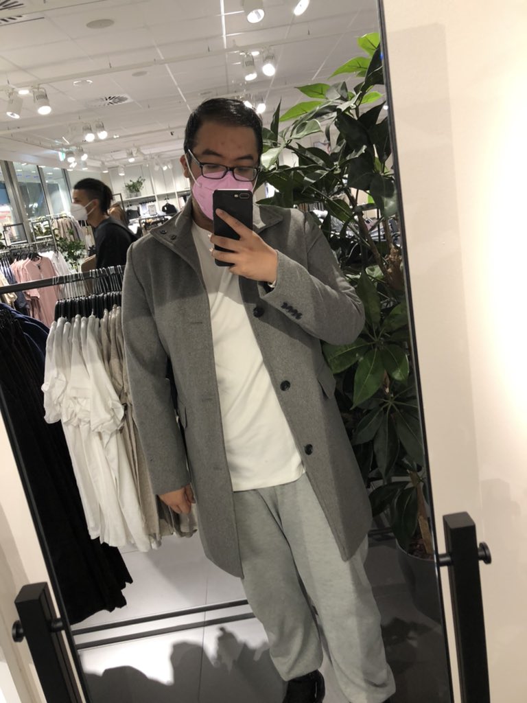 2F | Longo tweet media