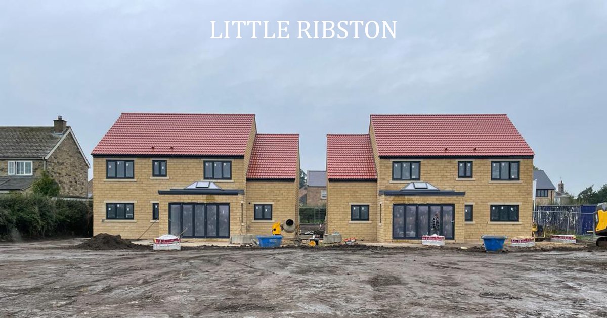 Both plots at Little Ribston are looking great now the roof tiles and window fittings are complete!
.
.
.
#loxleyhomes #newhome #home #househunting #property #newbuild #newbuildjourney #housetohome #homeideas #newbuilduk #homes