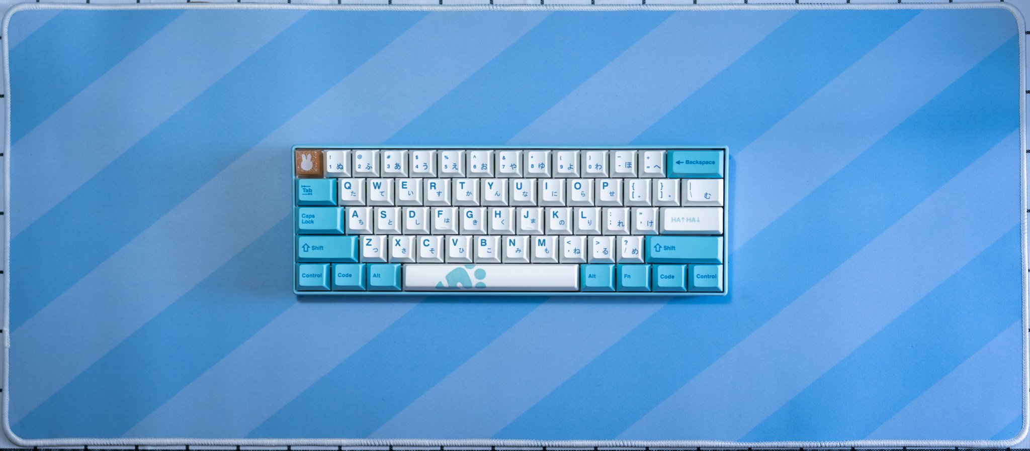 ゲーミングキーボード 兎田ぺこら FB_juBYUYAkRGYb.jpg:large