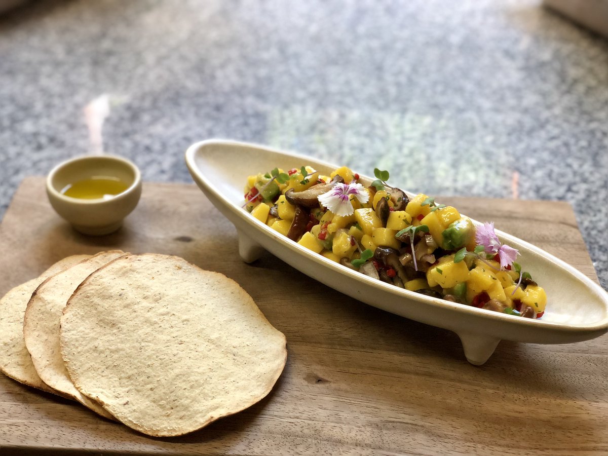 ❗️ Last call! If you live in N or E LDN and want FREE fresh veggies for our upcoming 'Vegan South American Street Food' online cooking class, make sure you book your ticket before this Weds 5pm. For more info on this deal + to book your ticket: bit.ly/2YGCzDU 👌