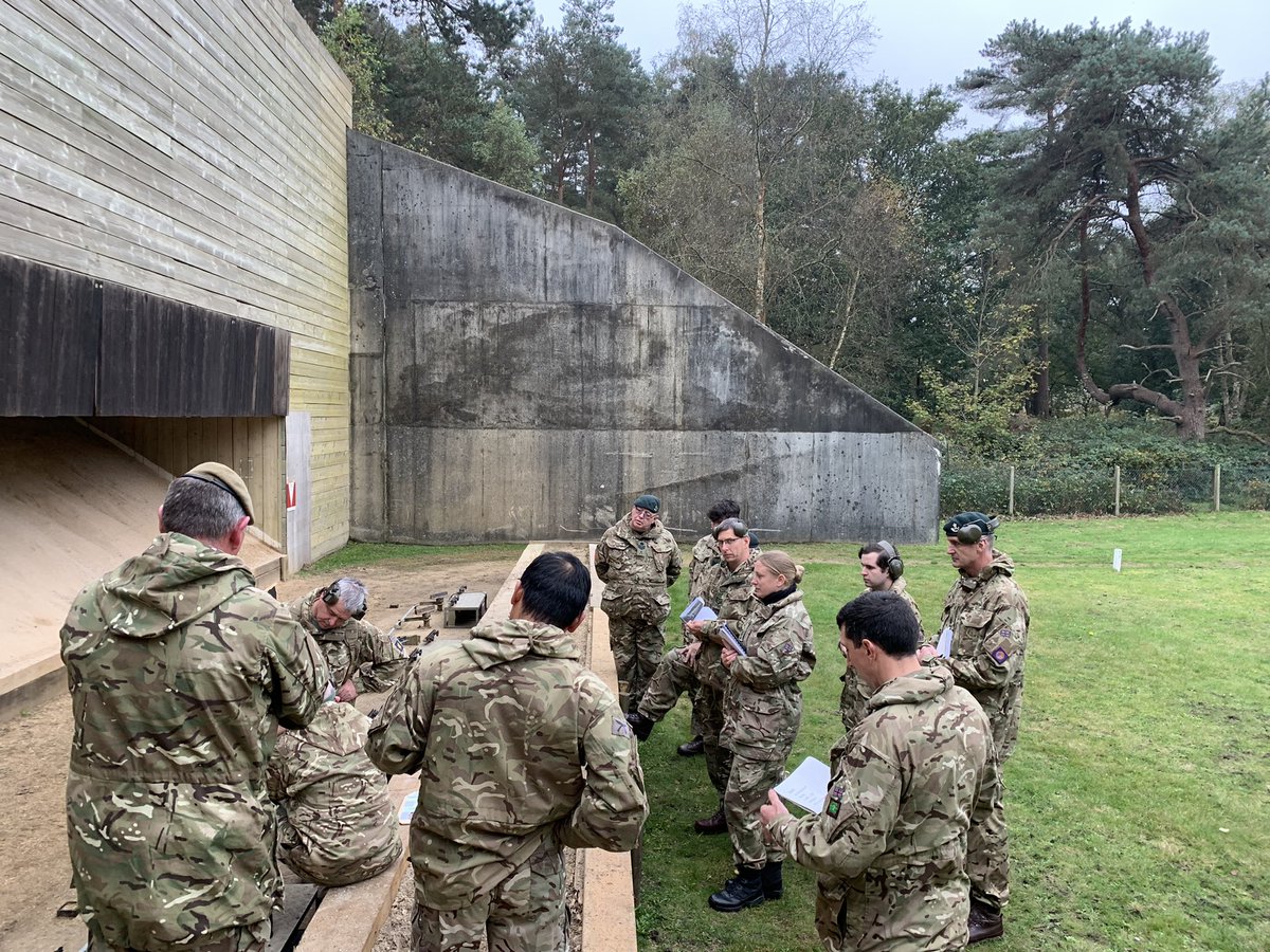 HQ SW CTT delivering a Short Range course at a wet Longmoor.