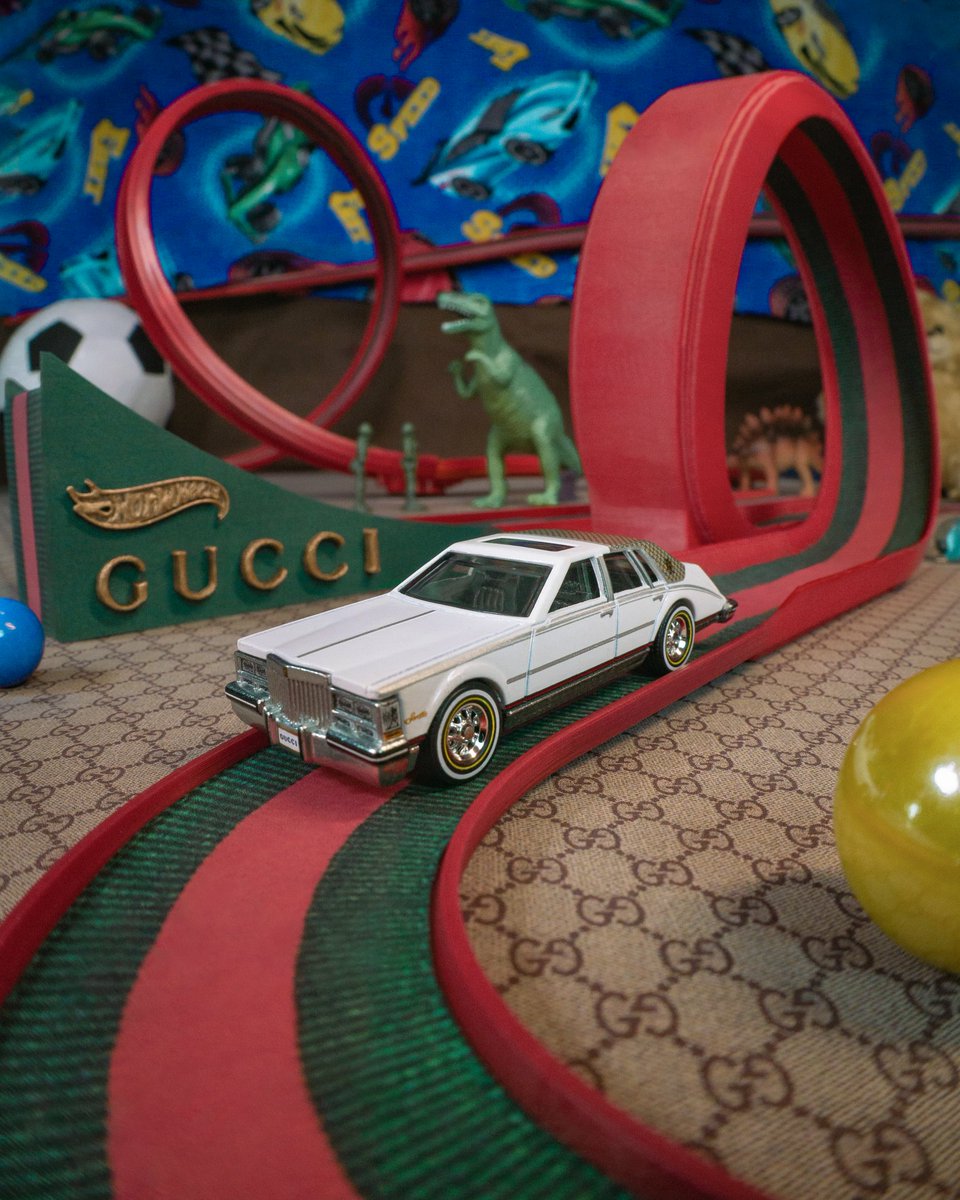 duaneshootstoys's tweet photo. Gucci has collaborated with Mattel to create its first Hot Wheels collectible: a replica of the Cadillac ‘Seville by Gucci', and I was invited to create a piece of art to celebrate the limited-edition collectible.⁣ @gucci
@Hot_Wheels https://t.co/PFVuhyLznU