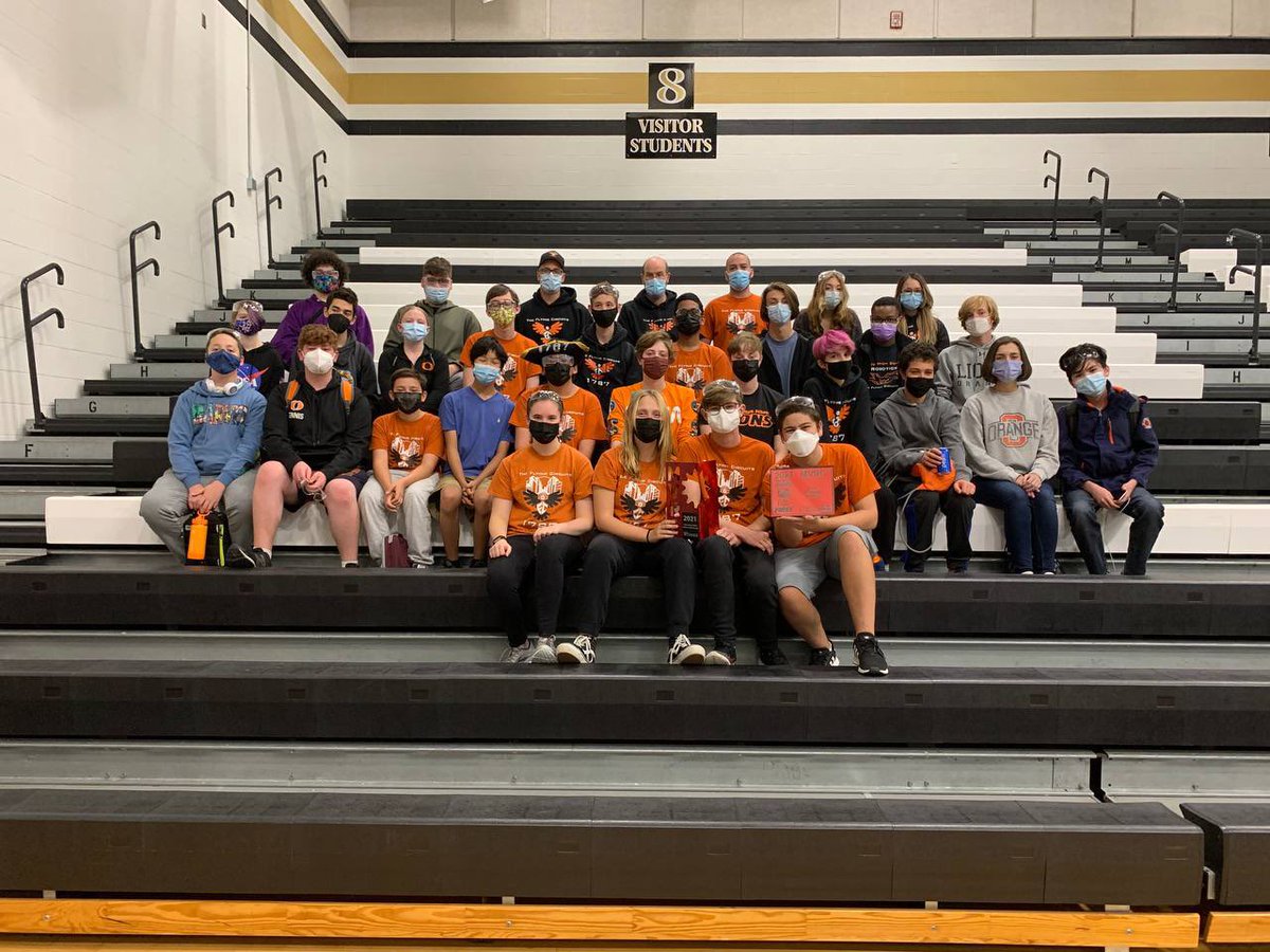 The Flying Circuits tweet media