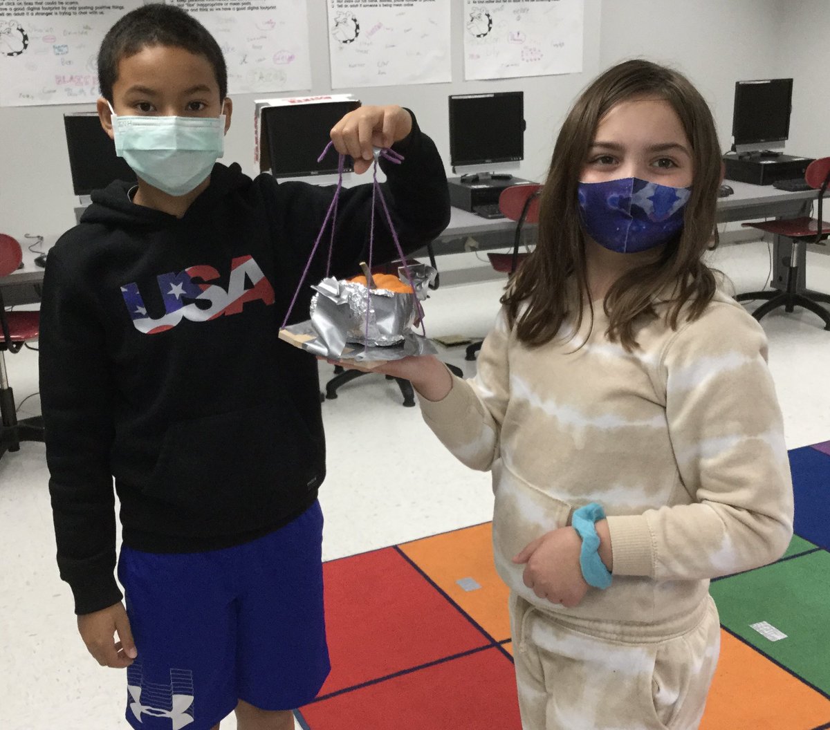 MsLindsayNRPS tweet media