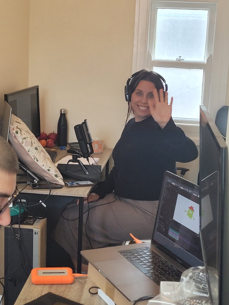 WomensAidLuton's tweet photo. Great day with Kai and Helen doing voice over for new short video to accompany our welcome booklet for children coming into refuge.
Tomorrow will be developing the animation.

Watch this space for an update tomorrow!

Made possible by support from @kimberleyVERU @BedsVeru https://t.co/XcBT4lHUa8
