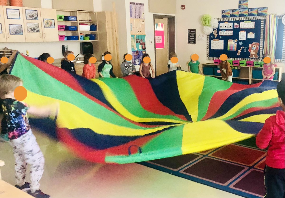 Did you know that <a href="/EastLakeRVS/">East Lake School</a> we have a bilingual music teacher? This means our #frimm #rvsfi #frenchimmersion students get to do their music education in French! Here are some Grade 1 students using the parachute to learn about high and low sounds! So much fun! <a href="/rvsed/">Rocky View Schools</a>