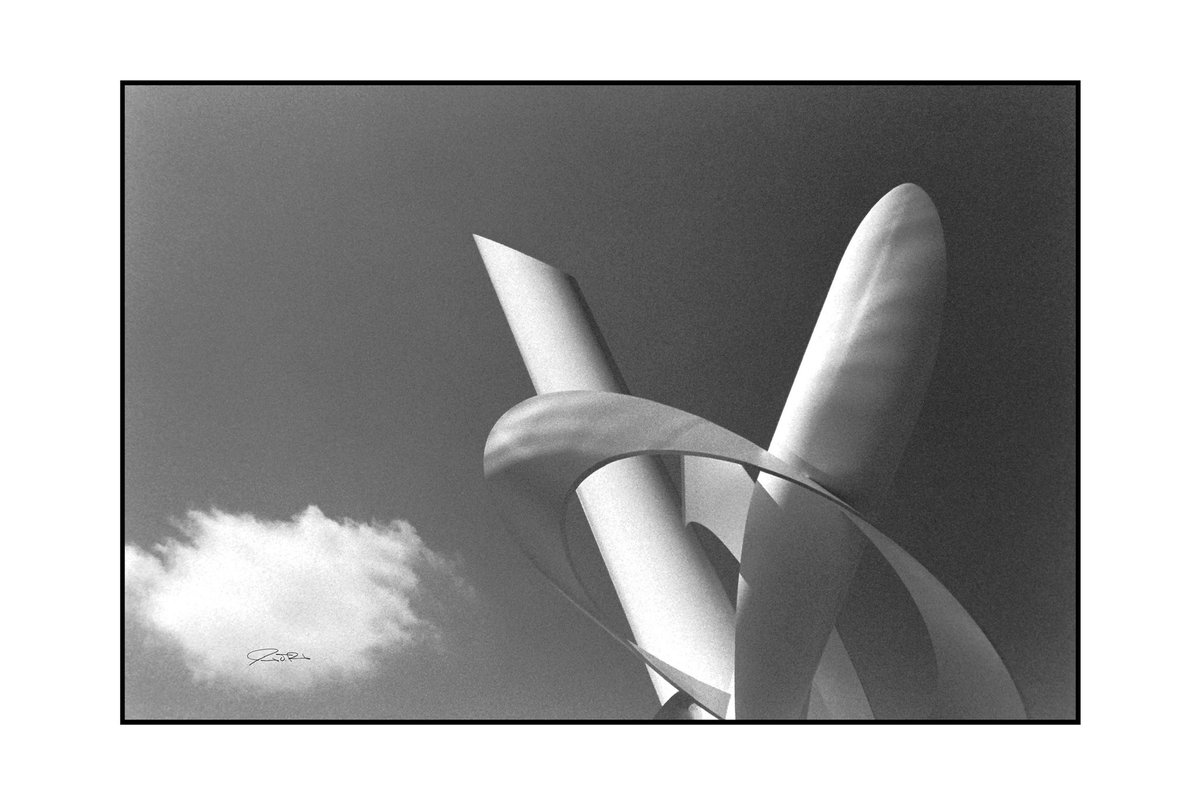 MachineSharkPro's tweet image. Shapes and Tones.

8/22/2021

.
.
.

#35mm #35mmfilm #kodak #trix400 #35mmphotography #sculpture #dtla #losangeles #california #wanderlust #travel #travelphotography #redfilter #monochrome #bw_crew #analogphotography #photooftheday #analog #filmcommunity #shotonfilm #shootfilm