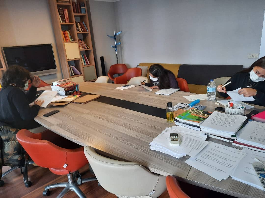 Kadir Has ve Boğaziçi Üniversiteleri Hazırlık öğrencilerine yönelik akademik destek ve sınav programlarımız başladı.