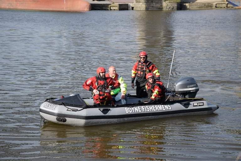 Few photos from the joint major incident exercise yesterday on the river Boyne with multiple units of the Order of Malta.

More photos and details to follow.

#louthchat