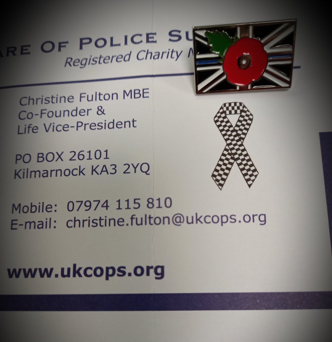 It's almost that time of year when the poppy can be worn.

I received my new @UK_COPS poppy badge in the post from @CFMBE today.

#poppy #LestWeForget 
#ukcops #policefamily 
#wornwithpride
@PCEddieWalker