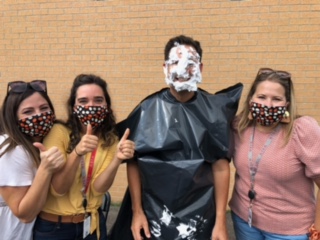 Reached another APEX goal at Sunnybrae! Students got to Pie the Principal!! 🐝🥧✨ #HTSD #HTSDhasSpirit