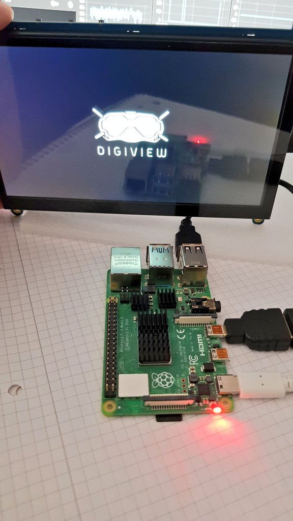 HAM_DM4DS's tweet photo. #fpvout #digiview
@Raspberry_Pi 4 4GB version
1024x600 HDMI touchscreen
16GB #sdcard (2GB minimum)
Now designing a 3D printed case + StepDown to power it from the LiPos
#fpv #dji #videoout #spectator #drone #livestreaming #live #flying https://t.co/uoFWmudW6W