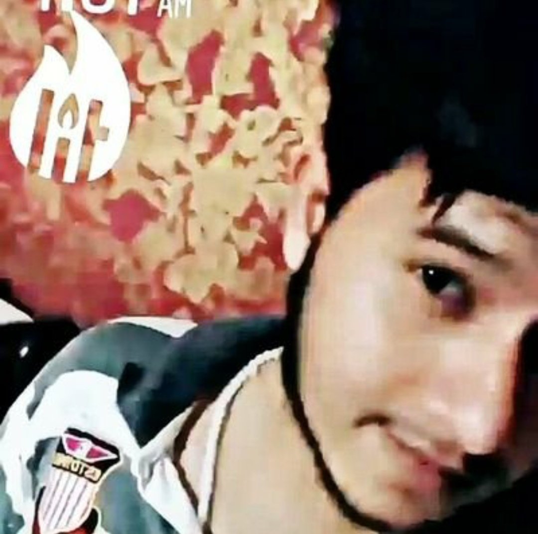 iamasooma's tweet photo. Aashiq hoon main kaatil bhi hoon
Sabke dilon mein shaamil bhi hoon
Dil ko churaana neendein udaana
Bas yehi mera kusoor
Vaadon se apne mukarta nahin
Marne se main kabhi darta nahin.  #Playboyofthegroup https://t.co/oHTrUfNIgg