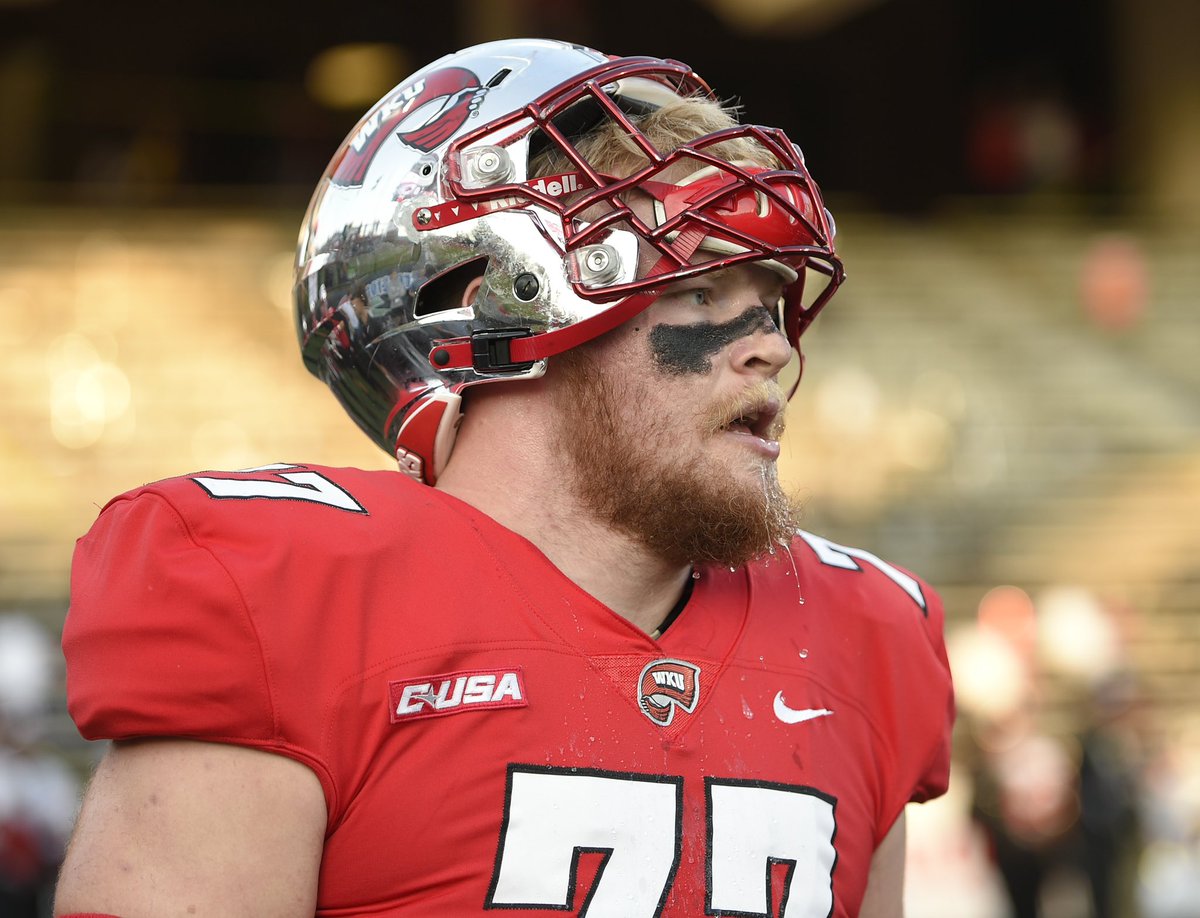WKURecruiting's tweet photo. 𝗛𝗮𝗽𝗽𝘆 𝗕𝗶𝗿𝘁𝗵𝗱𝗮𝘆 to a great player, and even better person and teammate, 𝗠𝗮𝘀𝗼𝗻 𝗕𝗿𝗼𝗼𝗸𝘀! You won’t find a more passionate and hard working guy. Enjoy the day Mason! https://t.co/bLA9yitp8s