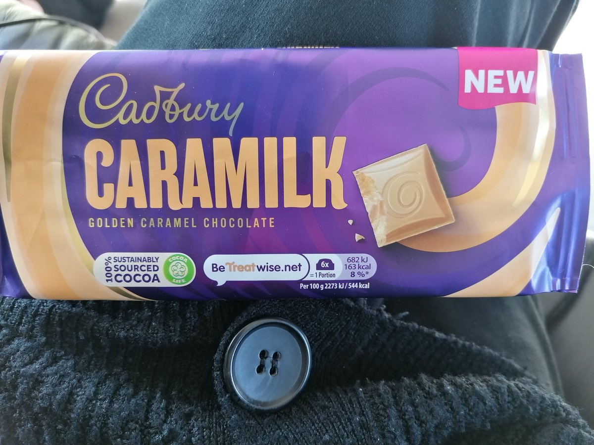 Gaynorgarratt1's tweet photo. When you accidentally eat the whole bar 😇 🙄😁 #cadbury #caramilk #cadburycaramilk https://t.co/BrvLWPuCAA