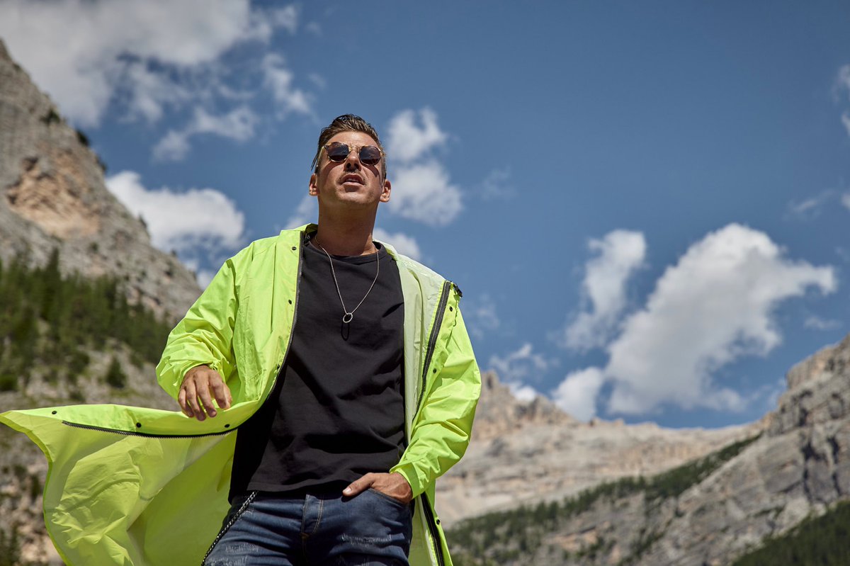 frankgabbani's tweet photo. Ehilà…allora cosa ne pensate? Cosa vi è maggiormente arrivato de #LaRete?
E voi, ne avete una? in cosa vi sentite imbrigliati? mi piacerebbe davvero sapere la vostra opinione! 💙 https://t.co/L2FiF5gFkZ