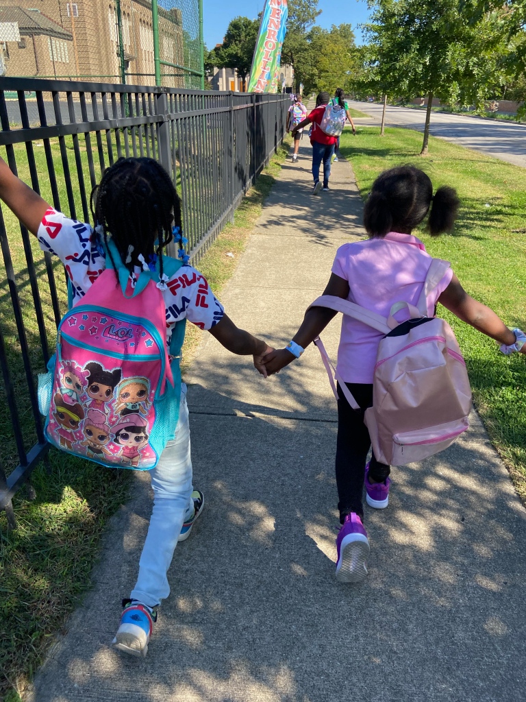 TMPLC's tweet photo. We enjoy a nice walk with our friends after school on our way to The Learning Center. https://t.co/RrUBMKmiFg