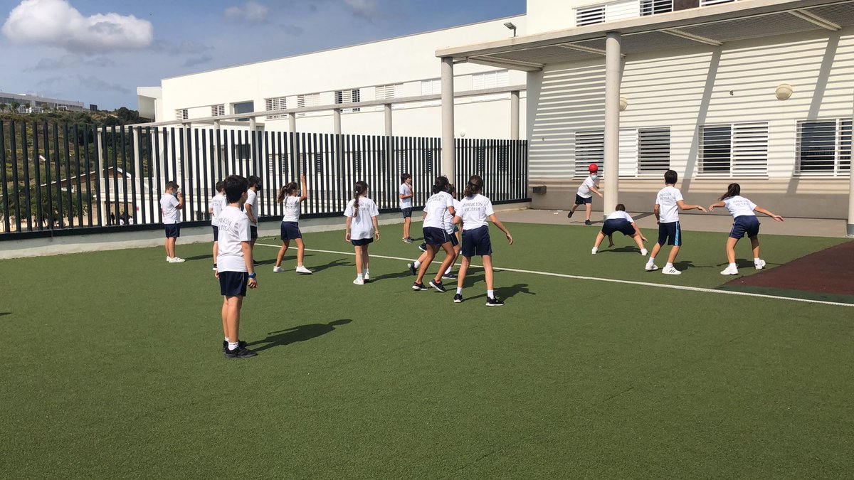 Fundación Victoria (@fvictoria_es) on Twitter photo #JuanXXIIIFV 💚 | Los alumnos del #ColegioDiocesano <a href="/CDPJuanXXIII/">Colegio Diocesano Juan XXIII</a> han disfrutado en su centro de múltiples actividades por este día tan especial, trabajando, como eje central, la figura de San Juan XXIII.
#CaminamosJuntos ✌️ #JuanXXIIIFV 💚 | Los alumnos del #ColegioDiocesano <a href="/CDPJuanXXIII/">Colegio Diocesano Juan XXIII</a> han disfrutado en su centro de múltiples actividades por este día tan especial, trabajando, como eje central, la figura de San Juan XXIII.
#CaminamosJuntos ✌️
