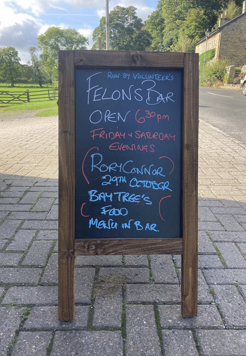 felonsbar's tweet photo. DATE FOR YOUR DIARY ! 29th of October we have live music from the talented Rory Connor and the wonderful Bay Tree visiting -so pop along for some tasty food, delicious drinks &amp; amazing music! https://t.co/HOgd56LMmJ