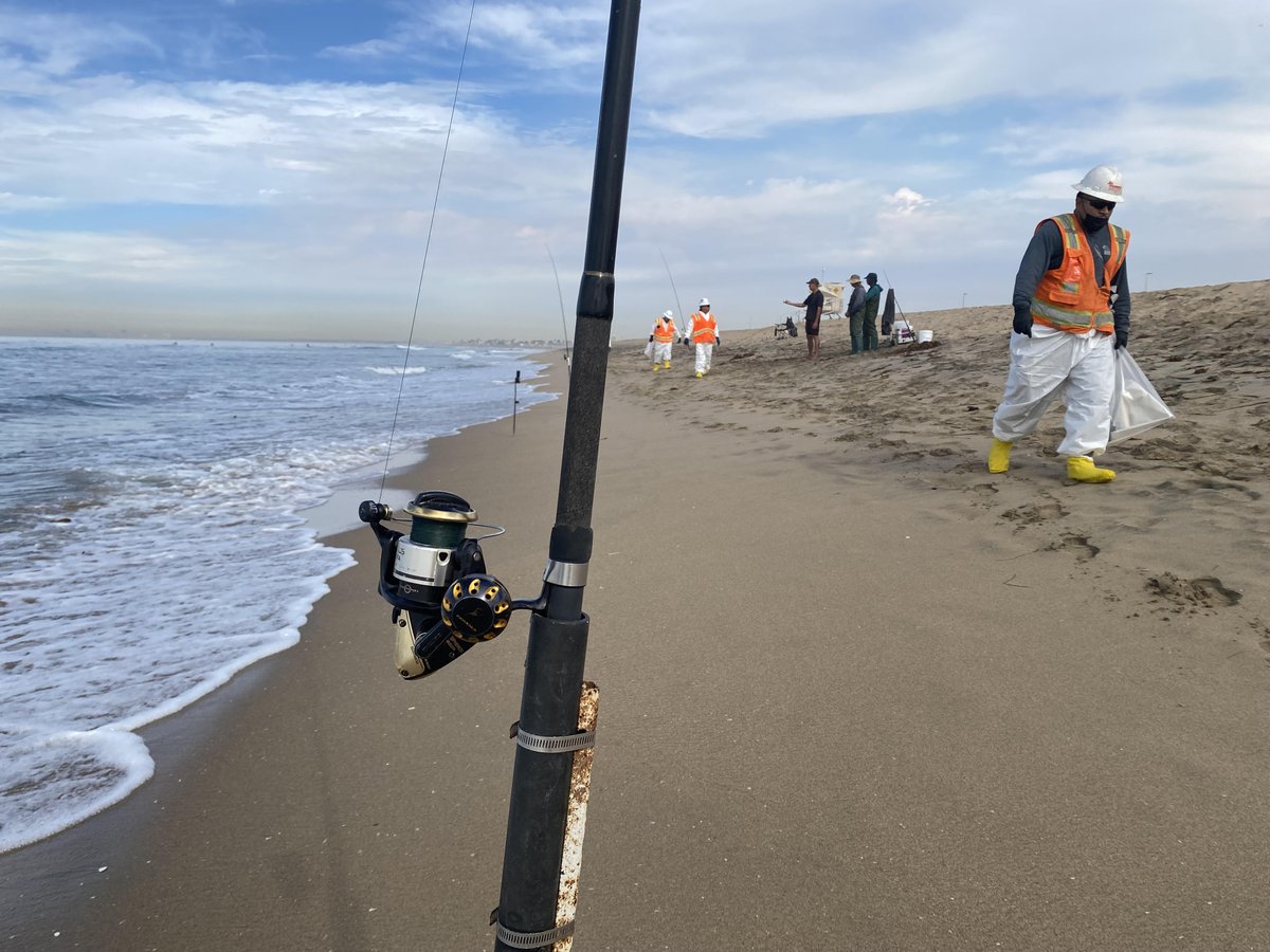 SaulGonzalezCA's tweet photo. This morning on @KQEDnews "The California Report," beaches reopen after the oil spill, Governor Newsom signs new laws, including an eventual ban on gas-powered leaf blowers, and can turning decaying motels into homeless housing improve community life? #KVCR #KQED #KVPR #KCRW https://t.co/vVdsW6s6zt