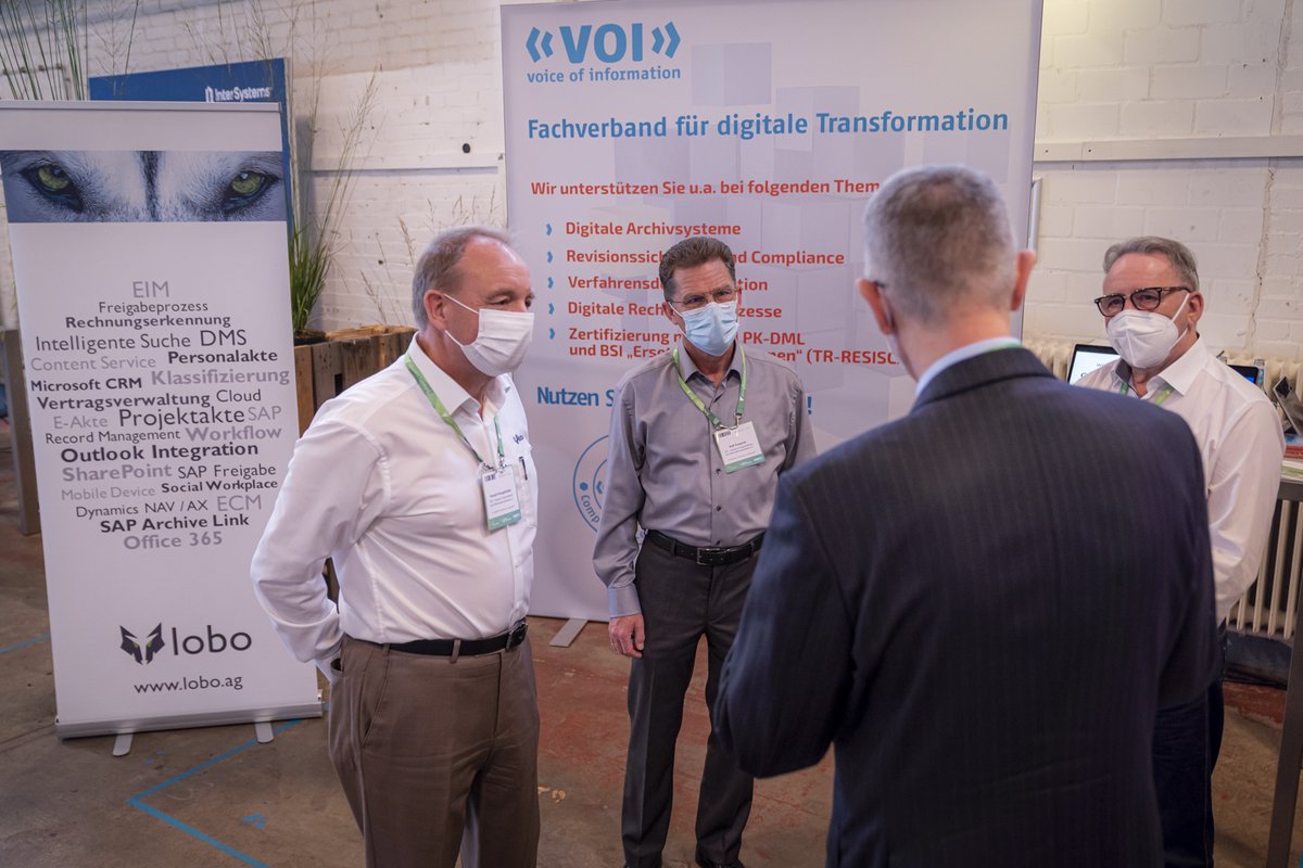 lobodms's tweet photo. lobo auf dem Kongress für Digitale Transformation in Hamburg!😍
Eine gelungene Veranstaltung mit vielen spannenden Diskussionen über Sicherheit, Nachhaltigkeit, Transformation, digitale Potentiale uvm.🗣
lobo sagt danke!💚
#lobo #Throwback #Nachhaltigkeit #Digital #inecht #sicher https://t.co/lfSw4BKfx1