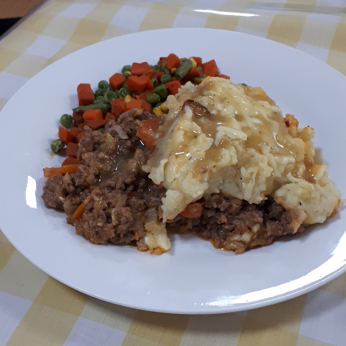 womenzonebfd's tweet photo. Today's dish of the day at #HubertStKitchen was shepherds pie! Delicious comfort food for the upcoming winter months π
Click here to find out when we are open: https://t.co/xV3anUL0kS
#WomenZoneBFD #BetterStartBradford #TeamBradford https://t.co/mVKPIB8j49