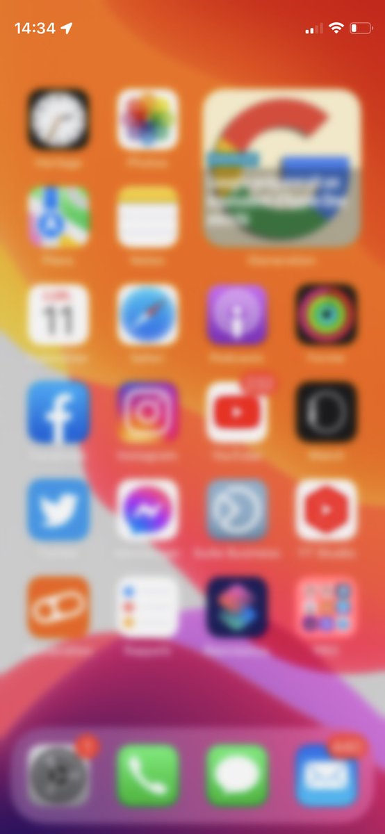 AudreyCouleau's tweet image. how it started:         how it’s going: 
#iPhoneUser #LaQuarantaine