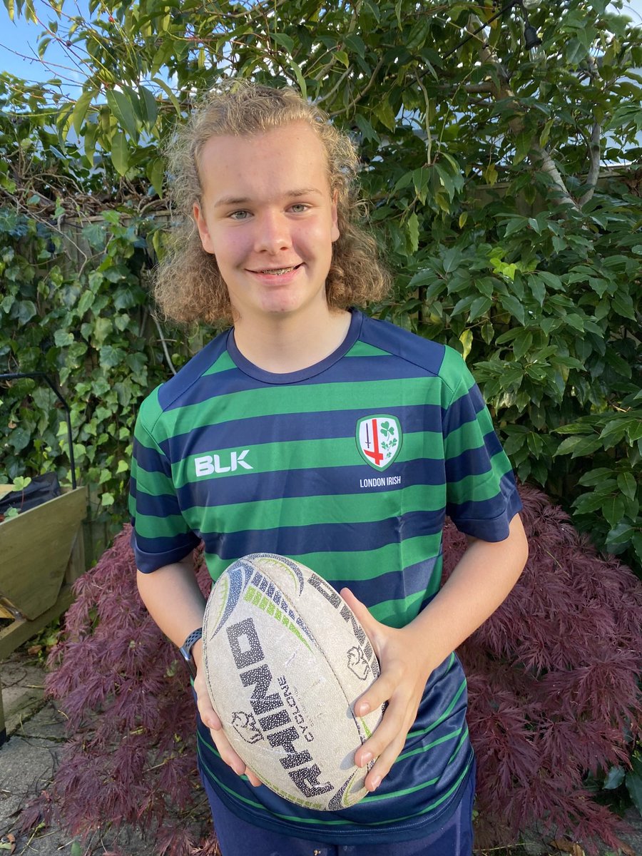 RSSportandPE's tweet photo. Congratulations to Thomas Kirby for his selection for London Irish RFC which is formalised with the issue of training kit. #BuildingGoodMen https://t.co/wqACcvOUn9