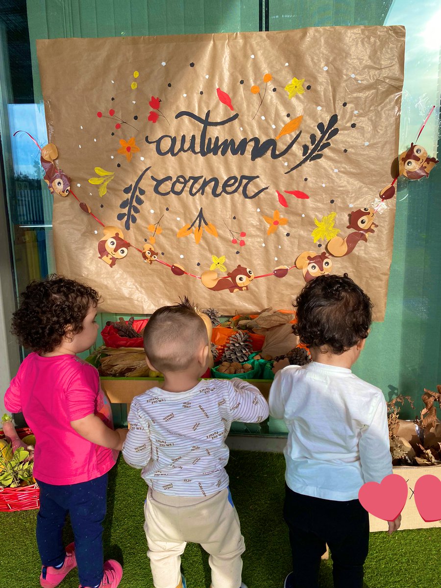 Ro_gp's tweet photo. Autumn corner 🍂🥮🐿 #BabySunland #PTA #1years @Novaschool_es @MarinaSoto82 https://t.co/t2hDbiIB6G