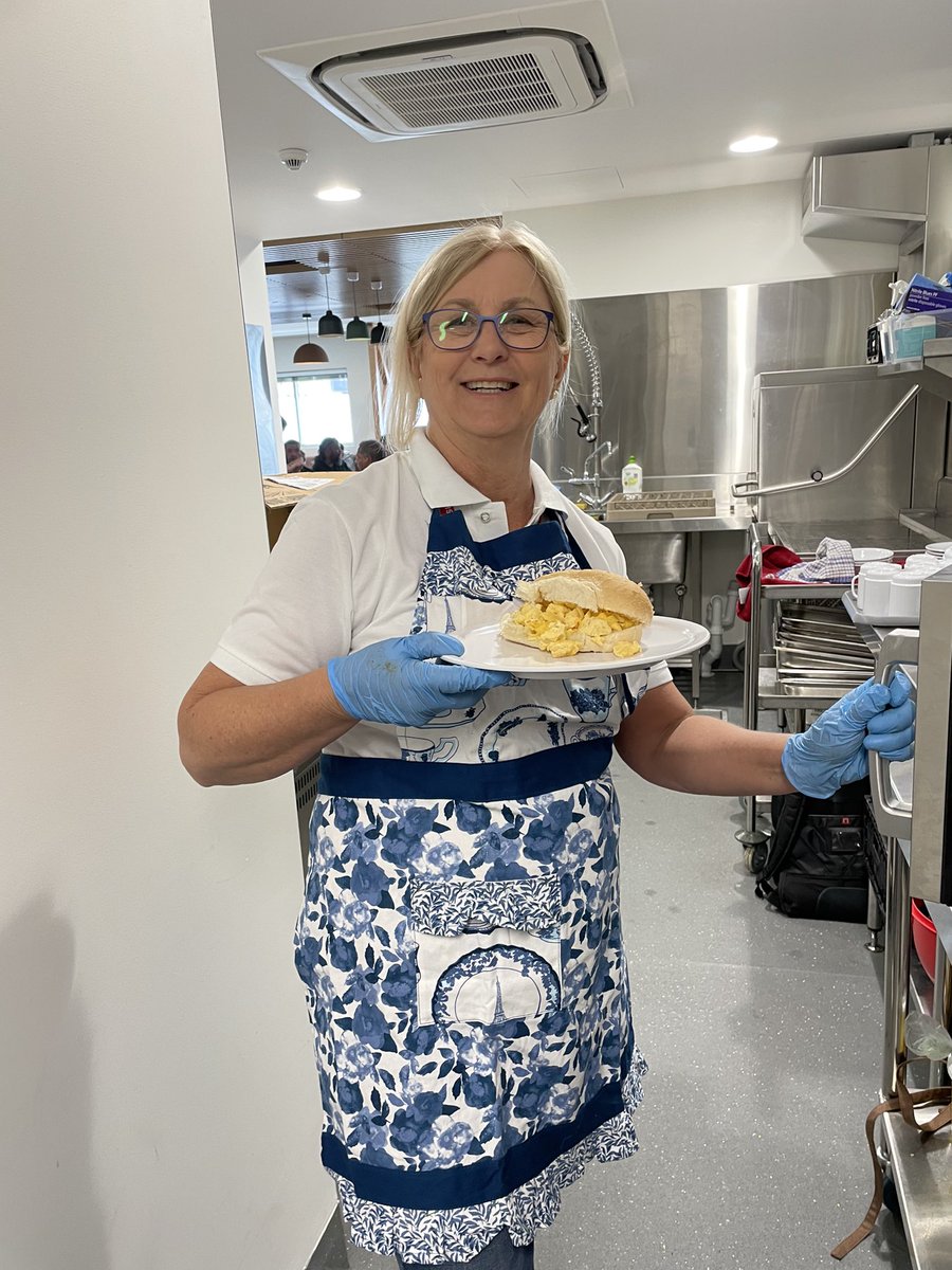 Karen Duncan (@kduncs_perth) on Twitter photo Our School Development Day was about giving and teamwork. Our ‘white’ team helped feed the homeless in the city. What a humbling and rewarding experience😊 <a href="/HarrisdalePS/">Harrisdale PS</a> <a href="/mrs_heal_teach/">Simonne HEAL</a> <a href="/alison_forzatti/">Alison</a> @MissHDodds @MissGorton Our School Development Day was about giving and teamwork. Our ‘white’ team helped feed the homeless in the city. What a humbling and rewarding experience😊 <a href="/HarrisdalePS/">Harrisdale PS</a> <a href="/mrs_heal_teach/">Simonne HEAL</a> <a href="/alison_forzatti/">Alison</a> @MissHDodds @MissGorton