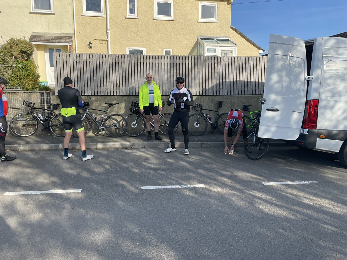 First pit stop of the day at 20 miles of 109, raising money for <a href="/BBCCiN/">BBC Children in Need</a> cycling from Penzance to Gloucester #pedalfrompenzance any donations and support welcome!!