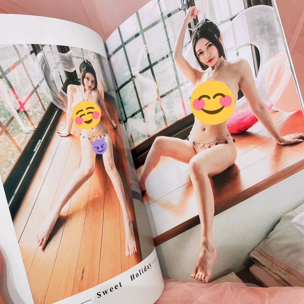 https://t.co/zIYK4wYcRm
哈囉～想告訴希粉們我愛你們😘
麻煩你們訂惹寫真，選擇會員價要補上0f截圖證明喔😆不然不會出貨的啦😔
趕快去信箱找購買明細補上或➕line 找客服！或直接取消訂單讓給其他粉粉😣
當然～希希是希望你們趕緊補上～收到寫真的寶都說超辣很喜歡💕別錯過囉
客服line: @548tbcwj https://t.co/89FCRvrop2