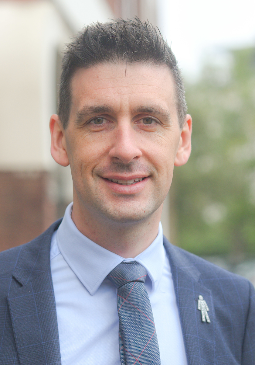 On National Coming Out Day, our LGBTQ+ Lead Paul Court shares extracts from his own 'coming out letter' in a blog. “In coming out, I want to be the person I was born.." Read his full blog here:

policesupers.com/blog/national-…