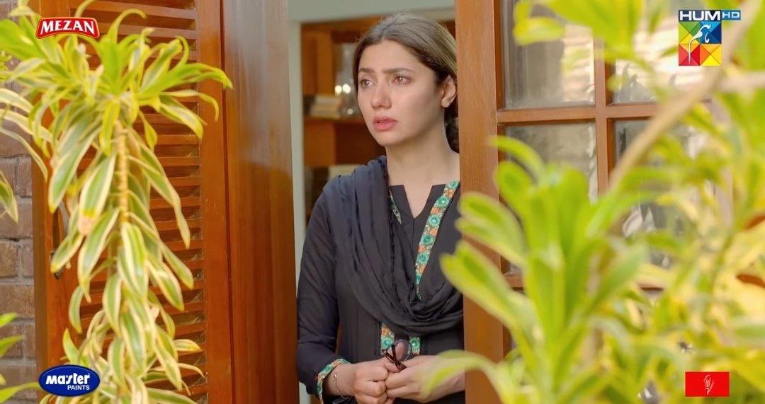 aesthet1callyfm's tweet photo. Your best performance in the drama so far was in this episode 👏 There was so much honesty in your eyes &amp; my heart went out for Mehreen everytime you were onscreen. When u give voice to the silence, that's when I enjoy it the most. I'm so proud of you 🥺🤍 #HKKST @TheMahiraKhan https://t.co/ehtytbh2IS