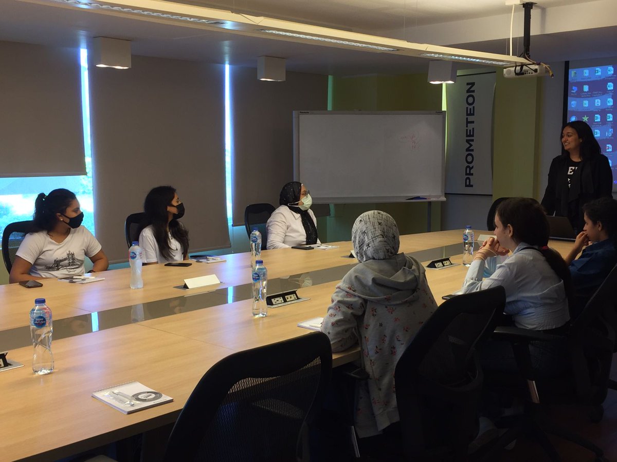 EconoWin tweet media