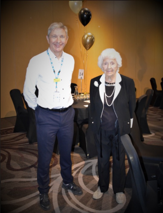 Newcastle Hospitals Charity Volunteers tweet media