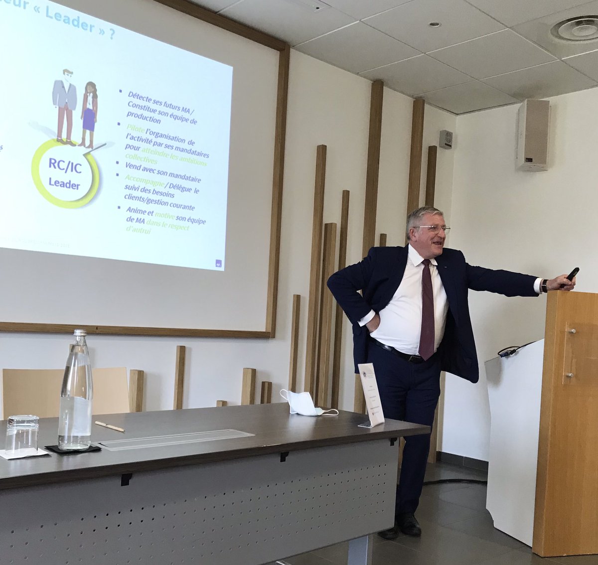 PascalLMONNIER's tweet photo. 1ère réunion à Toulouse au service du #développement de la filière Mandataire en région SO. Merci @raphael_benda e Frédéric TEXIER pour vos présentations #inspirantes et toute l’équipe AEP régionale pour la qualité des échanges. https://t.co/X73BS5LPCm