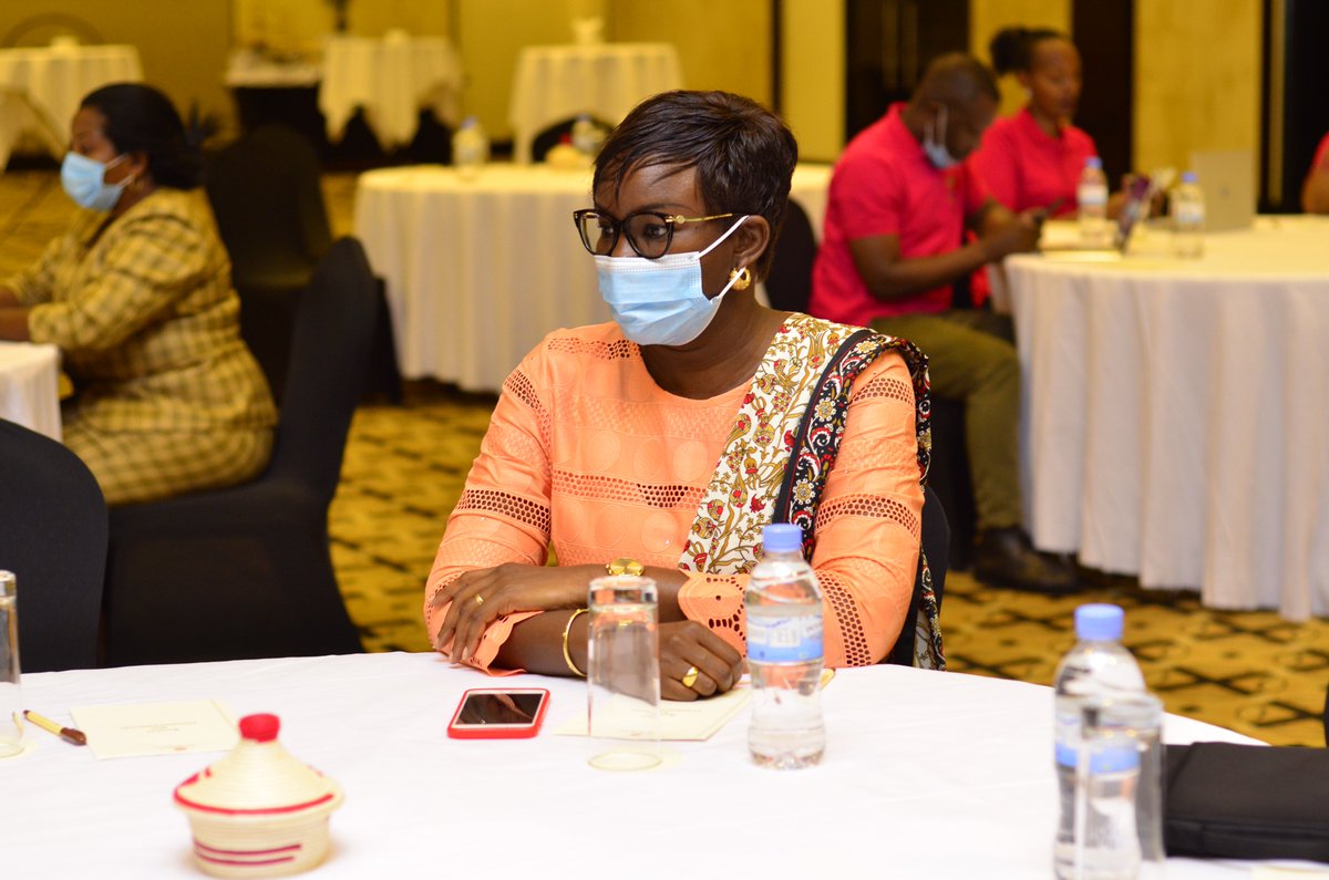 Rwanda_Child's tweet photo. Pr.@BayisengeJn concluded her remarks by calling upon all partners and stakeholders to continuously invest in the aggressive and innovative measure, strengthen the partnership and provide the integrated services to victims for a better reintegration #IDGC2021 #StopChildDefilement https://t.co/JFoO5DsPWE