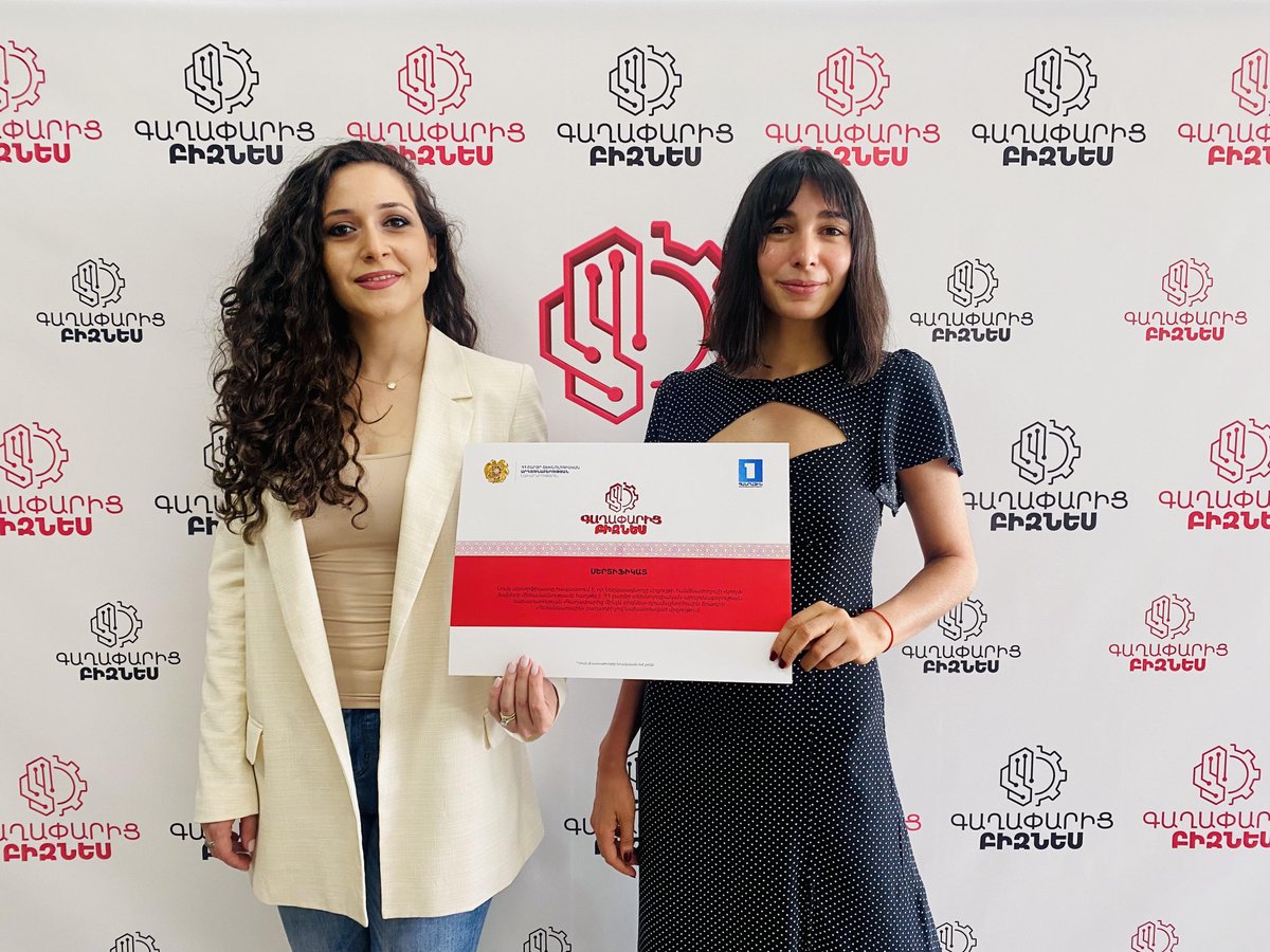 SafeYOUapp1's tweet photo. 🚀📣@SafeYOUapp1 took part in the new initiative "From Idea to Business" by the @Hti_Armenia and @ArmPublicTV 

After completing the program, our team won an award by the Ministry of High Tech Industry of the Republic of Armenia that will help to further the Safe YOU mission! https://t.co/YZ9kMkFzqn