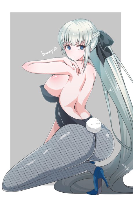 バニーモルガン「なんです?この破廉恥な格好は。…なに?アルトリアにはバニーの霊基が?……気が変わりました、喜んで着て差し上げましょう。」 #FGO #モルガン 