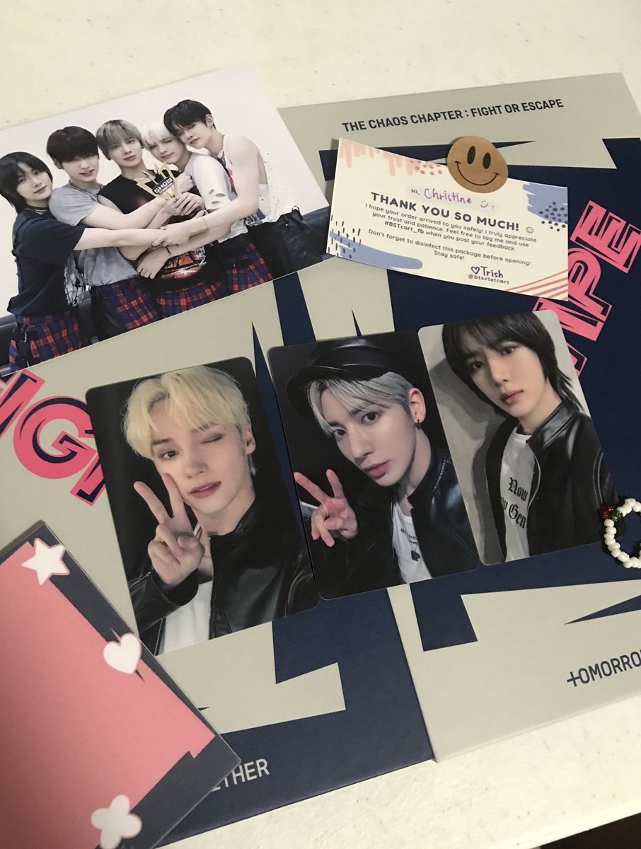 gyusoocart's tweet photo. ⋄꙳⁎༺ #tinnmails📨 *∘❅
My foe lds came today hanlim boys came home~ this is my 2nd time buying from @btsvtxtcart thankyou so much po for the smooth and fast transaction and as well as the freebies, super cute po ><
#BSTcart_fb https://t.co/lpEVBO7TXq