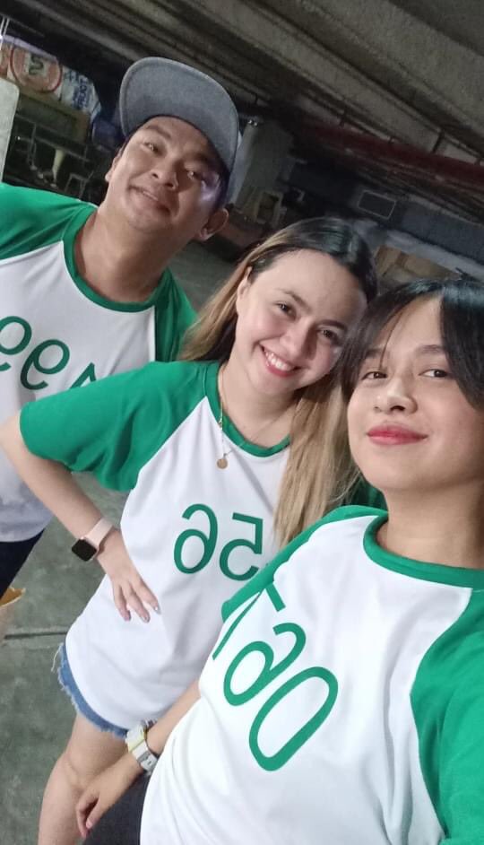 OfficialKarjack's tweet photo. Classmates 💚

#EnergyFM1067
#DJJim
#DJKara 
#DJSheena 

(c) DJ Sheena https://t.co/4KeSiKQV79