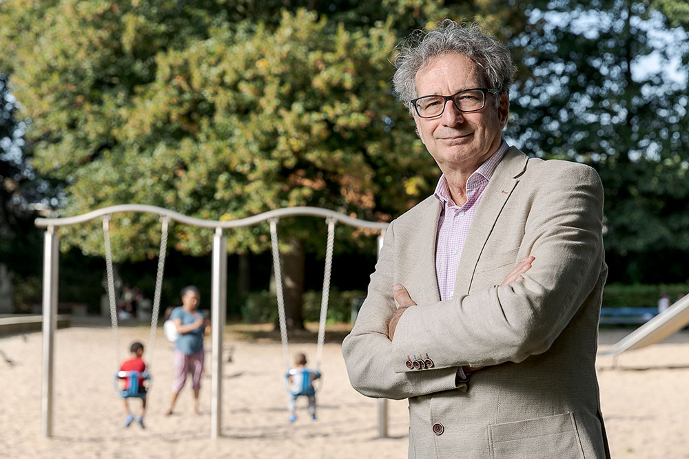 Wat leren we van een crisis? Hoe het zit met de #diversiteit binnen en buiten Jeugdformaat? Is hulpverlening of jeugdbescherming de beste oplossing? Je leest de antwoorden van Bas Timman, bestuurder van Jeugdformaat, in zijn interview met Divers Den Haag diversdenhaag.nl/bas-timman